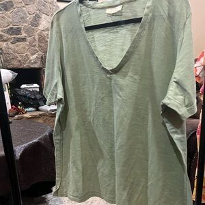 Bobbie Brooks size 3x tee in GUC